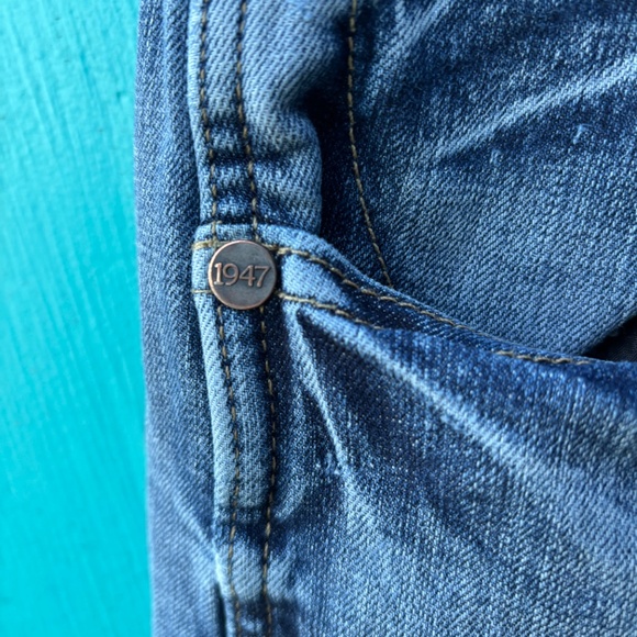 Wrangler Retro Slim Boot pair of jean - Picture 2 of 5